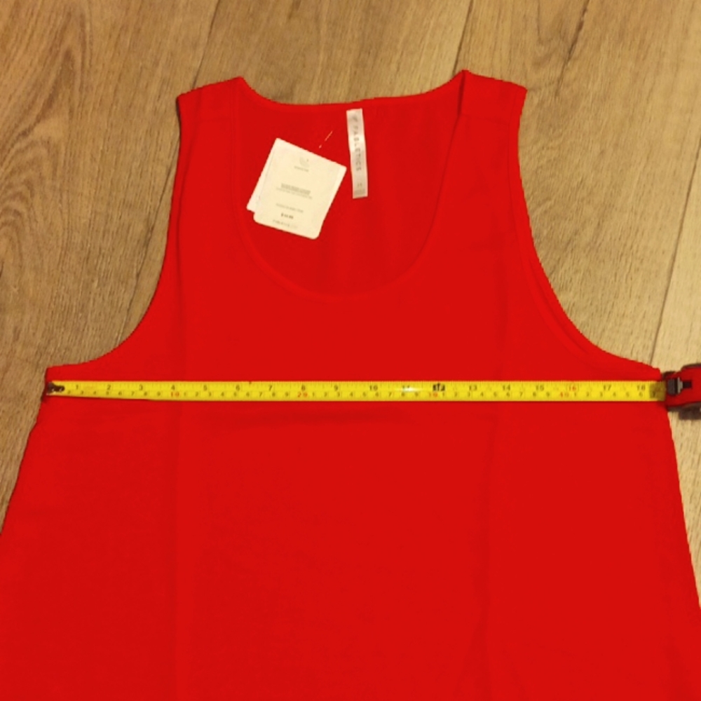 Fabletics Tank NWT - Picture 4 of 10